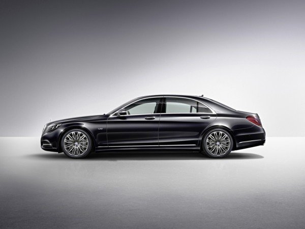 Duitse luxe in Detroit: Mercedes-Benz S600