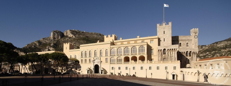 Louis Vuitton Cruise Defilé in Monaco