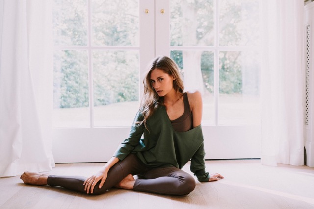 Duurzaam Yoga wear label ‘Yoga by Julz’ lanceert 3de collectie Duurzaam Yoga wear label ‘Yoga by Julz’ lanceert 3de collectie