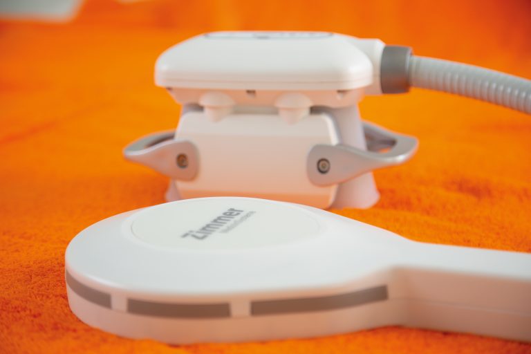 Carpe Clinic introduceert high tech toestel: de Z-Field Minder Vet, meer spieren deze winter Carpe Clinic introduceert high tech toestel: de Z-Field Minder Vet, meer spieren deze winter